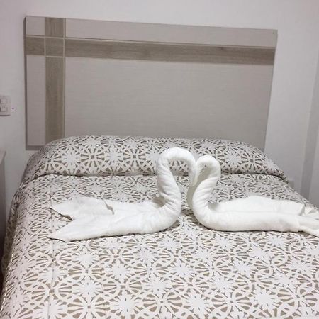 Hostal Victoria Lima Eksteriør billede